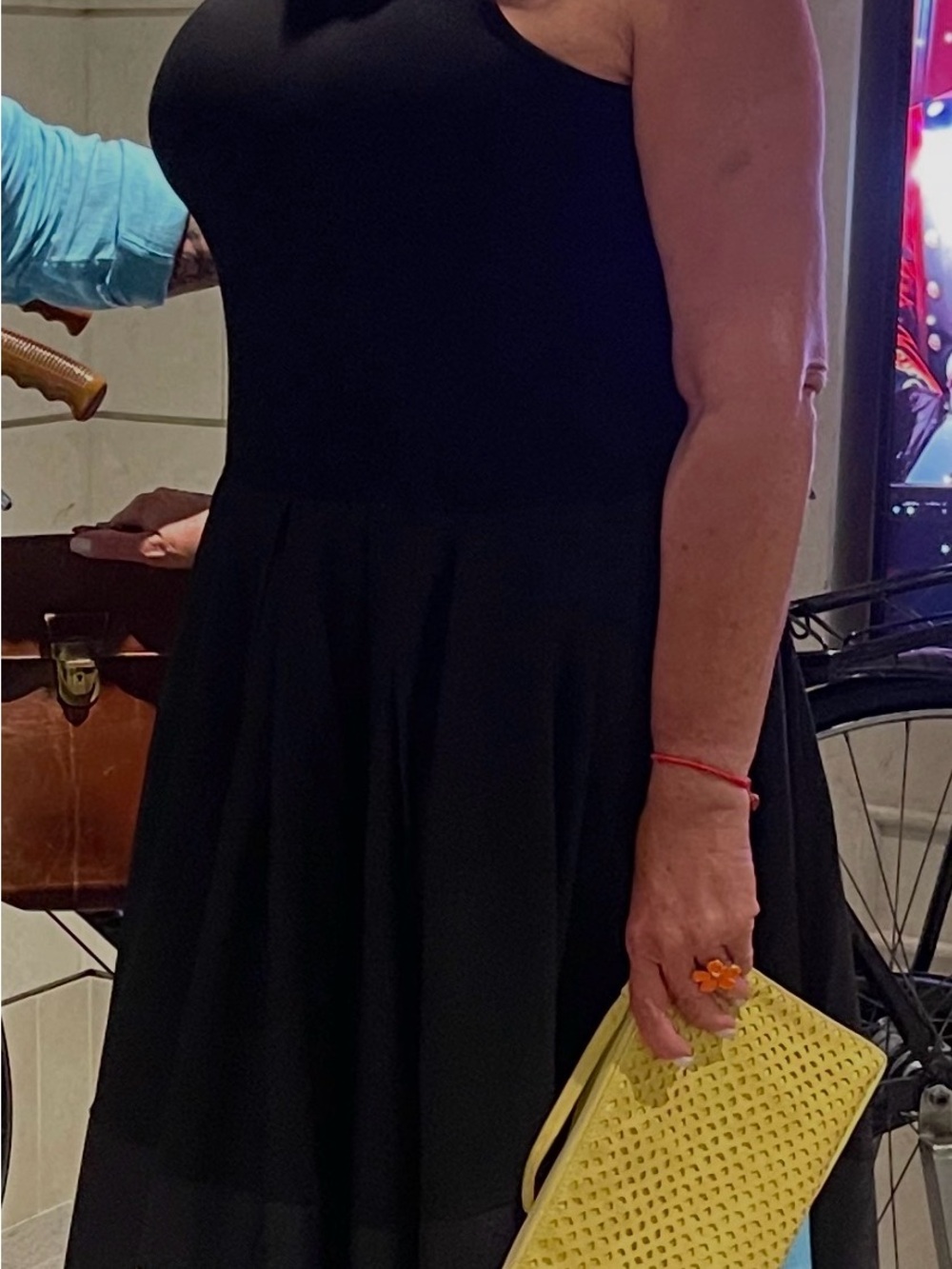 Women’s Black Sleeveless Fit-and-Flare Dress